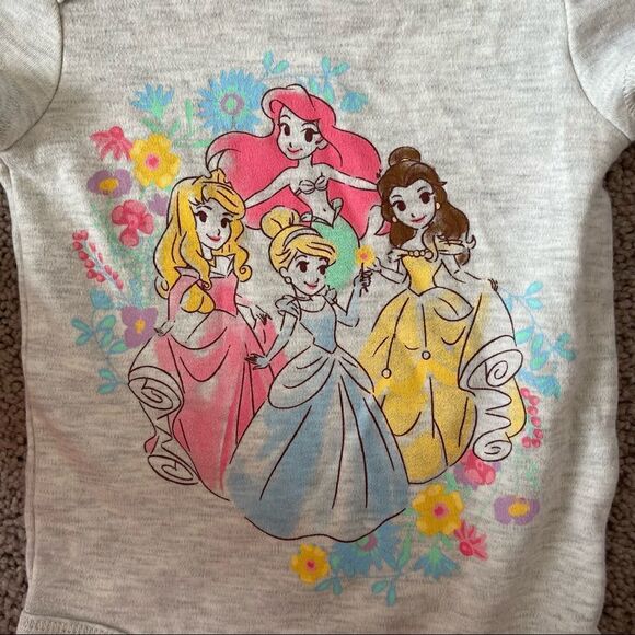 COPY - Disney Baby 12 mo princes onesies NWOT gray with princess on front - Picture 2 of 4